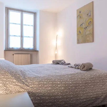 Apartment De Lellis Turin